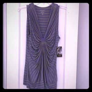 9 West lavender & grey low v neck top